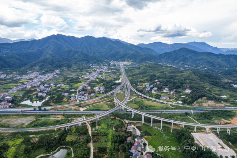 写在党的二十届四中全会召开之际